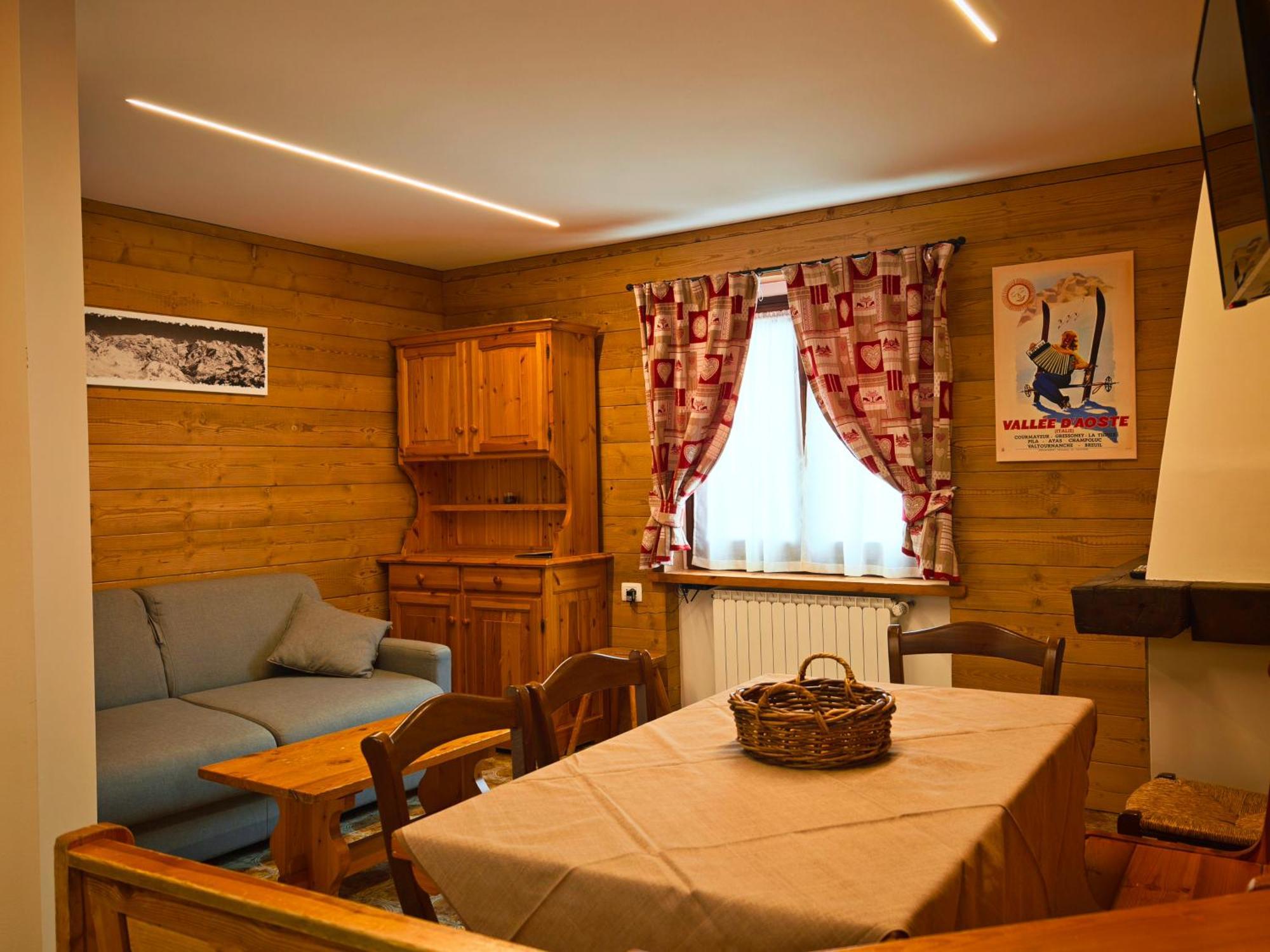 Champoluc Apartment Екстер'єр фото